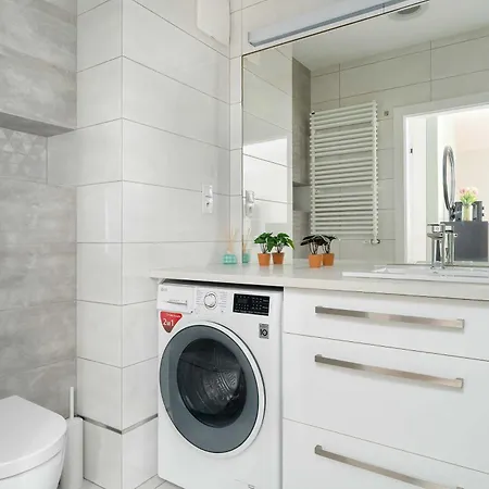 Bright Bulgarska With Parking Near Enea Stadium By Renters *